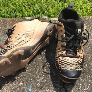 Nike Men’s baseball metal cleats size 9